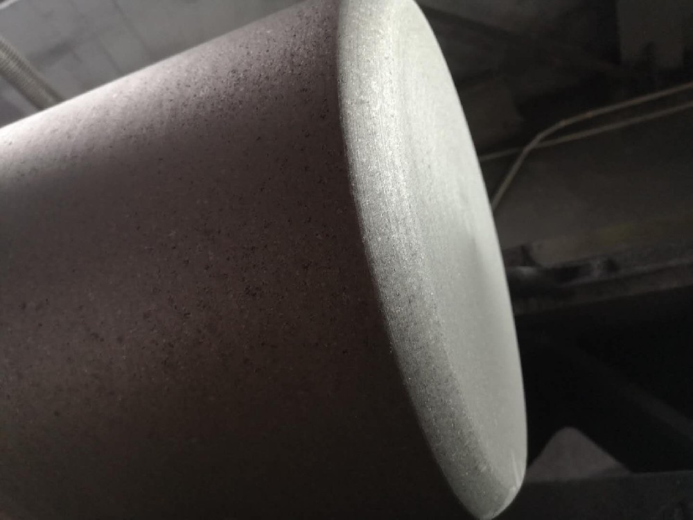 如何利用高頻感應(yīng)加熱設(shè)備對(duì)球墨鑄鐵進(jìn)行熱處理？